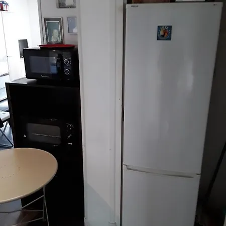 Maison 48m2 Deux Cour Prive Et Personnelle Pour Motos Ou Voitures 5 Pers Proche Mairie Et Bus Tram לה פון-דה-קלה